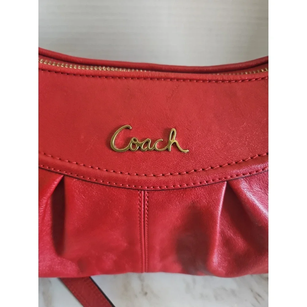 Coach excellent preowned
